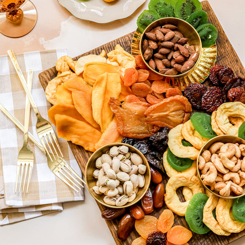 Snack Attack Tray & Basket