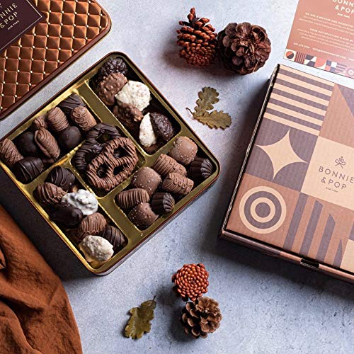 ZOROY LUXURY CHOCOLATE Box of 20 Pure Couverture Nut Chocolate | Signa